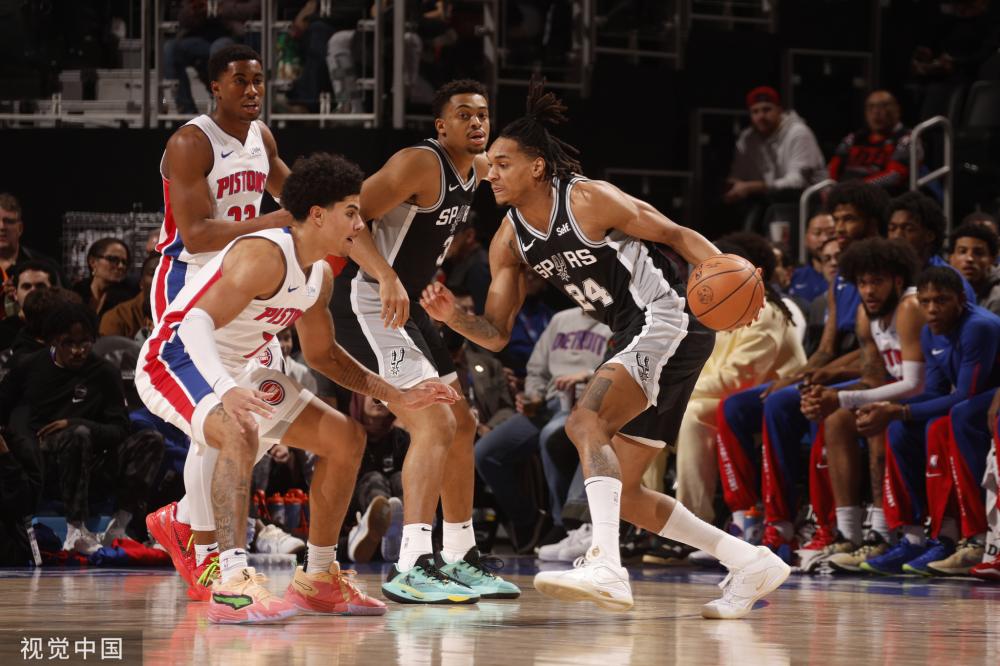 意大利的中 意大利的中